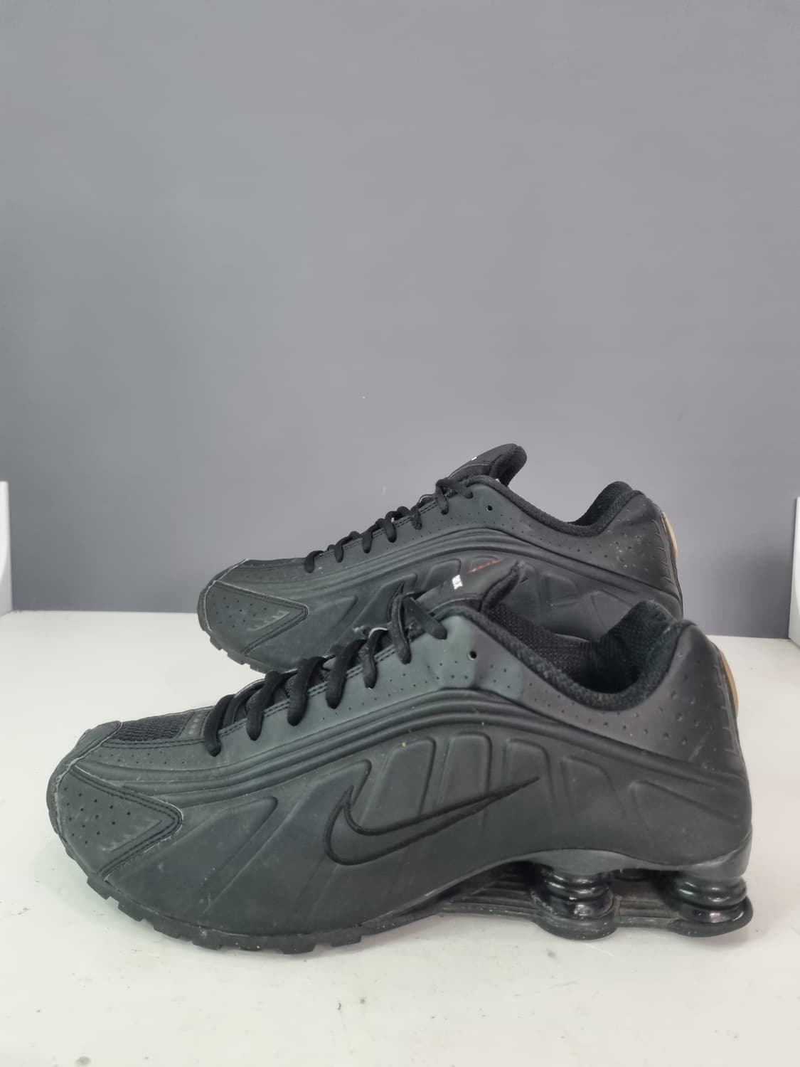 285 나이키 샥스R4 블랙 상품이미지2