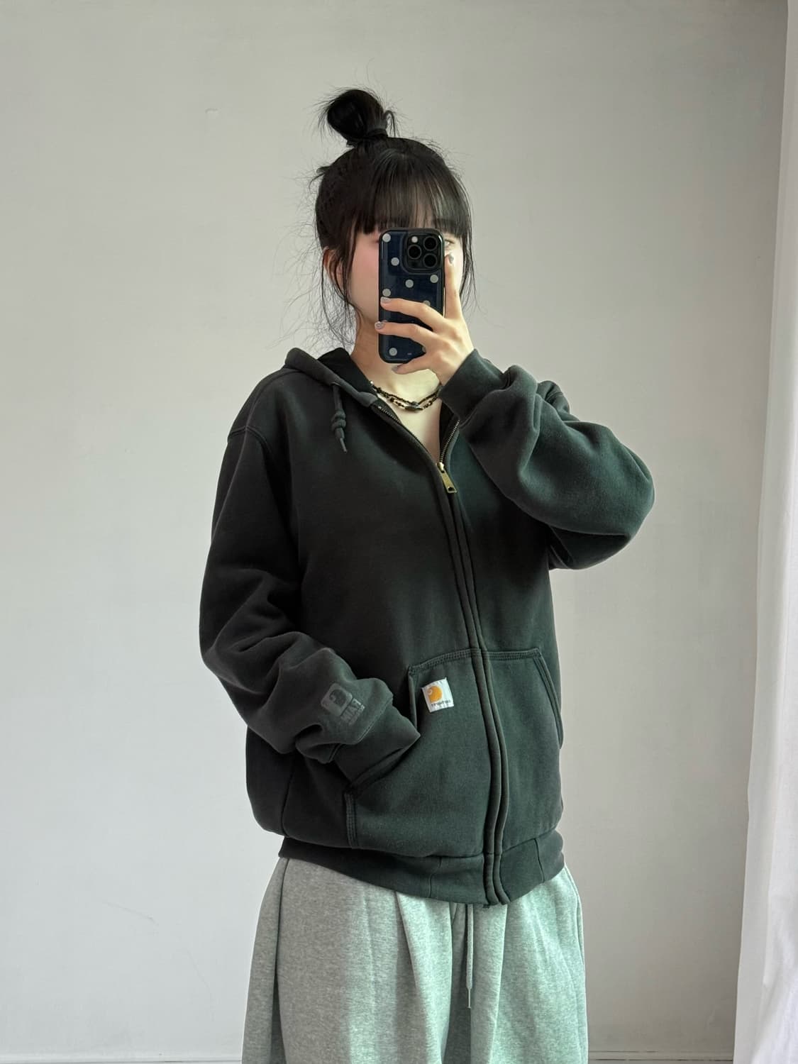 칼하트 블랙 후드집업 상품이미지3
