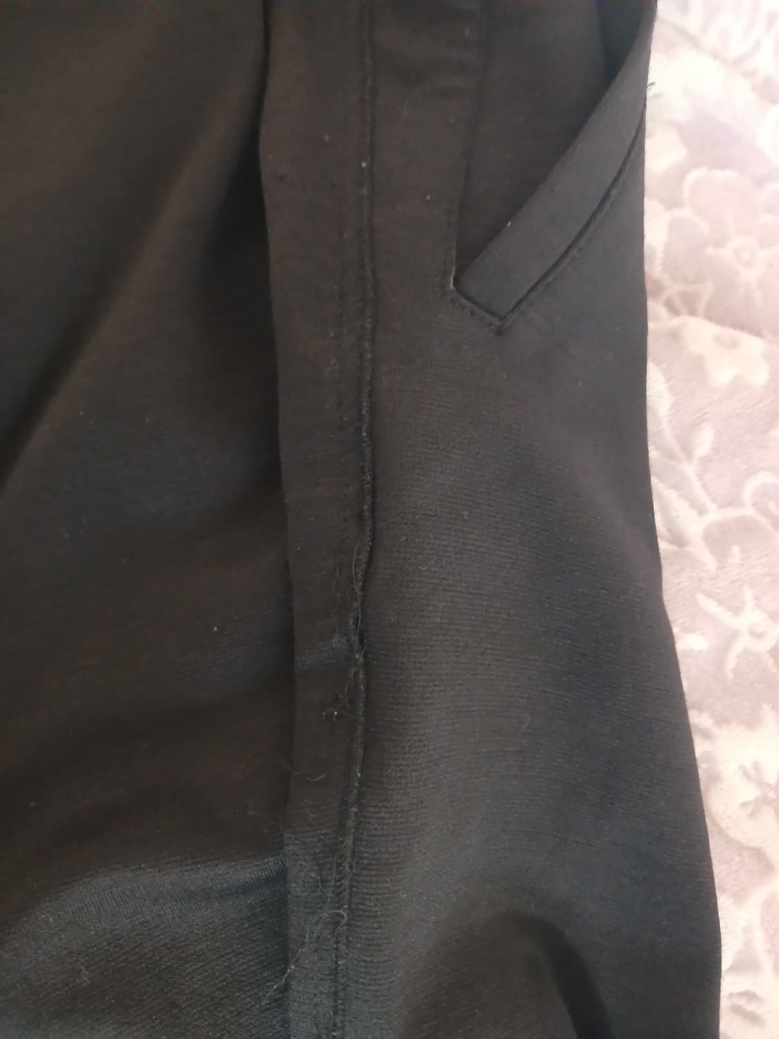 타임옴므 2025 모직 레이온 혼방 릴렉스핏 스트링팬츠88 (35) 상품이미지2