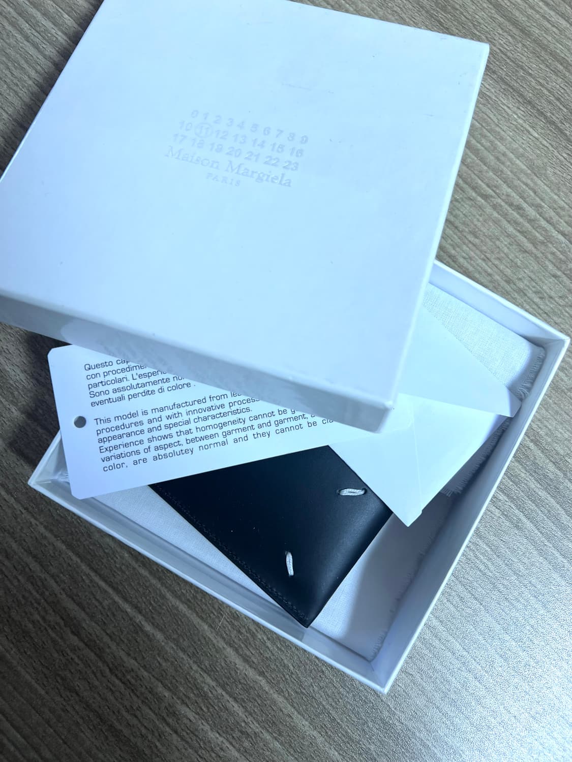 마르지엘라 스티치 카드 홀더 / 지갑 OS 상품이미지6