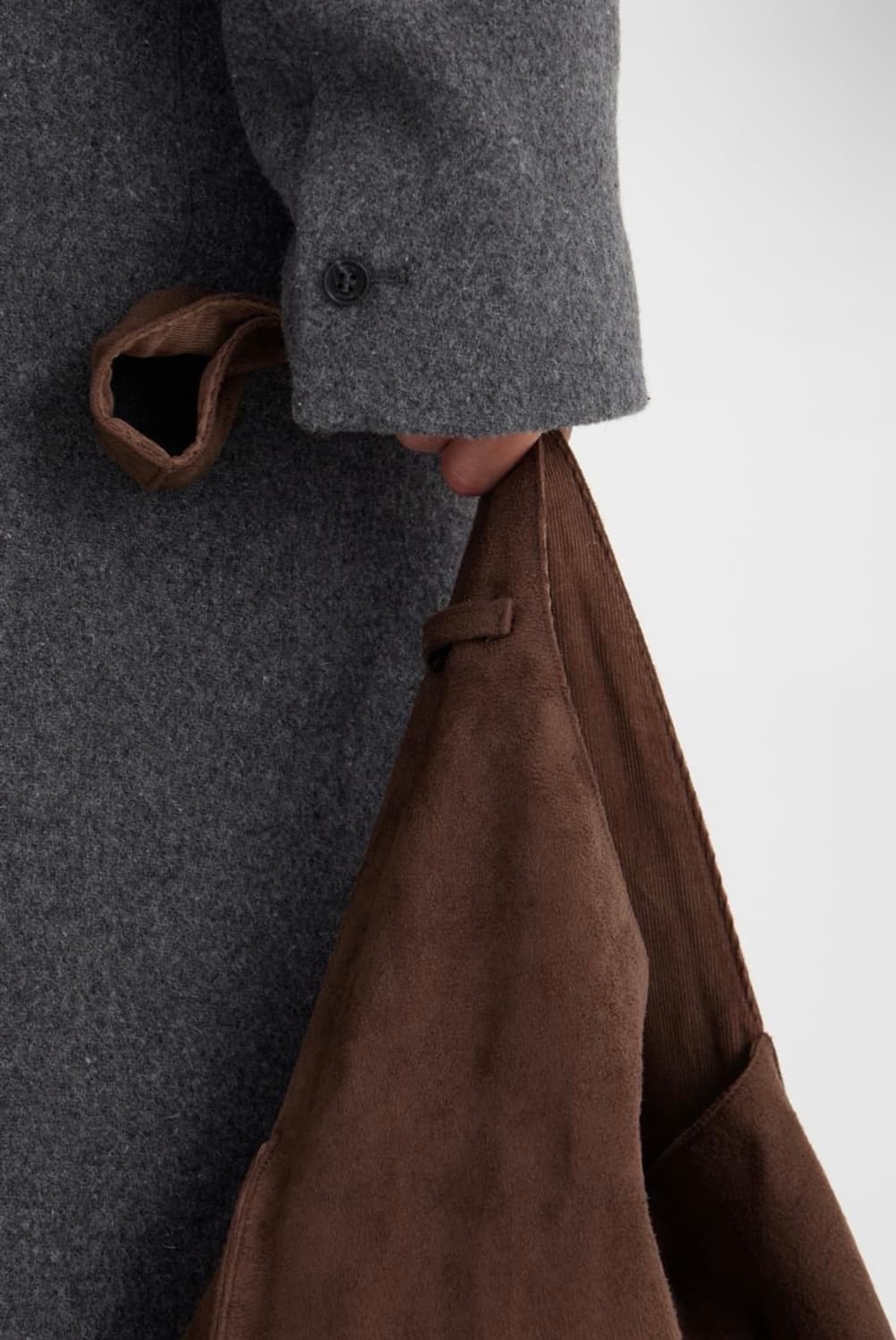 공용os) 아이엘 호보백 스웨이드/코듀로이 브라운 리버시블 숄더백 가방 상품이미지4