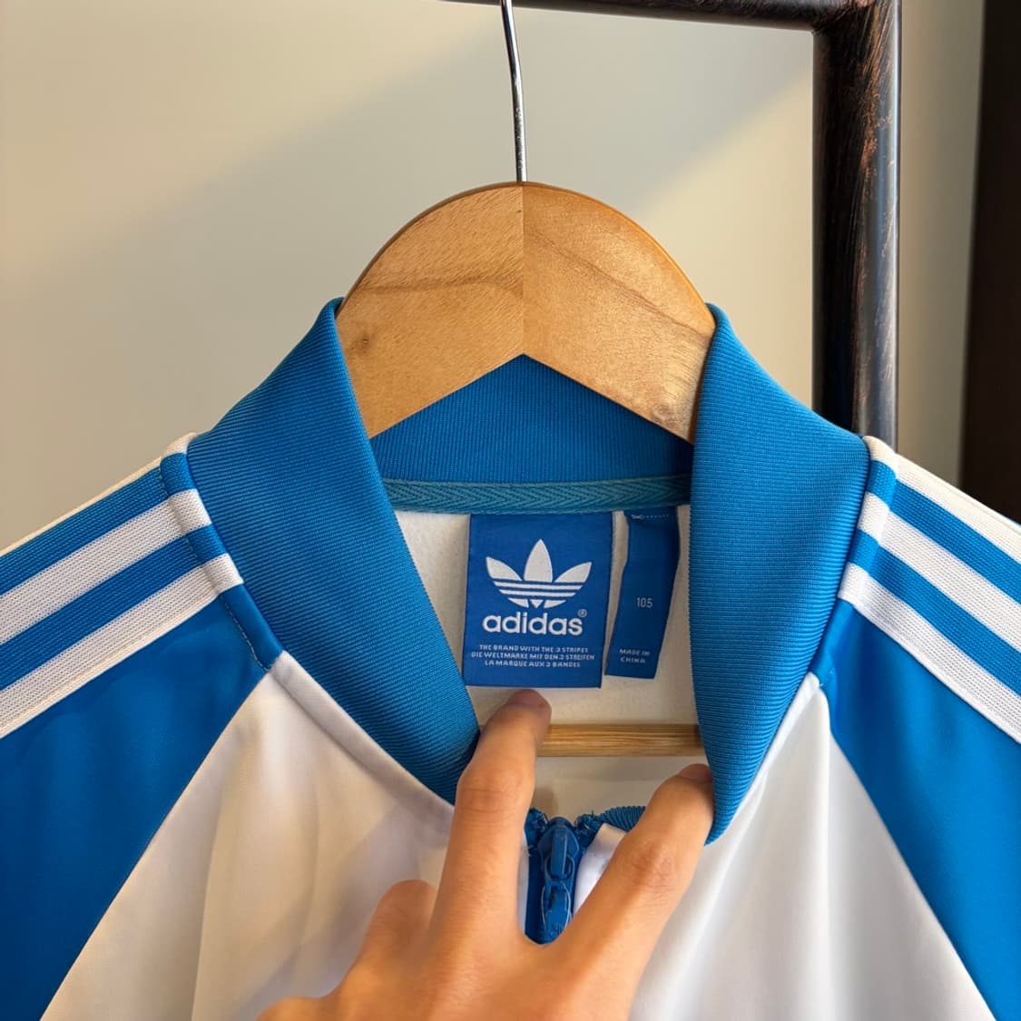 15632 - 아디다스 25주년 니고 베어 트랙탑 져지 상품이미지3