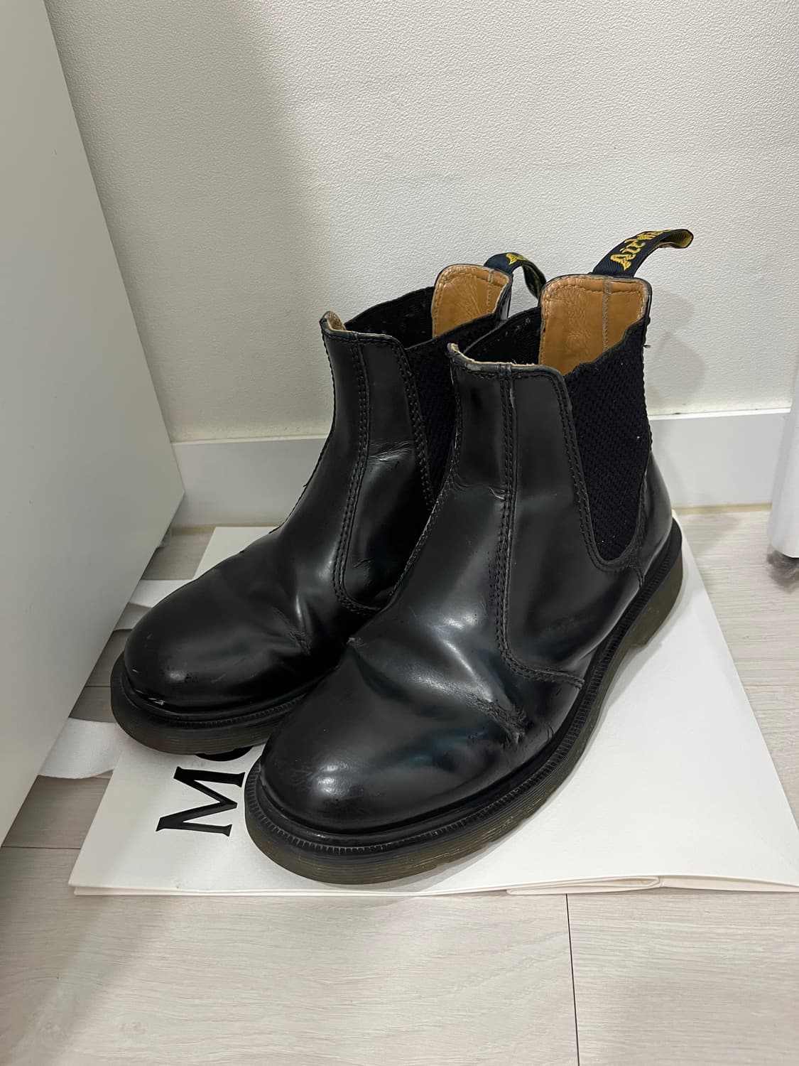 닥터마틴 2976 첼시 부츠 (240사이즈) 상품이미지1