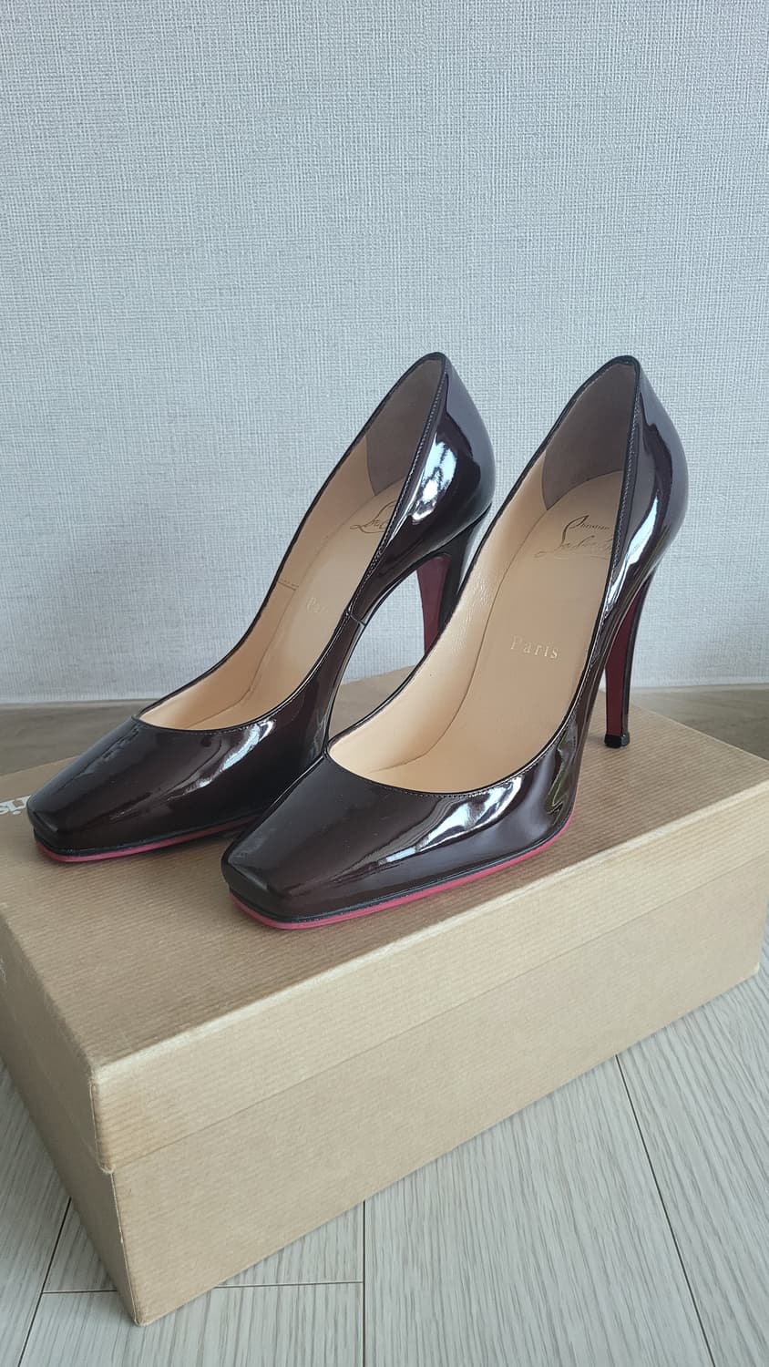 CHRISTIAN LOUBOUTIN PARTICULE 100, 37사이즈 상품이미지1