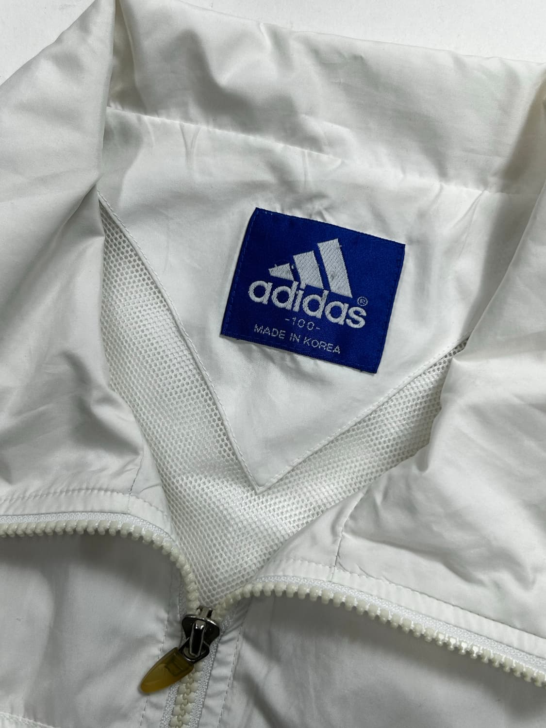아디다스 00s 화이트 그레이 바람막이 L 상품이미지5