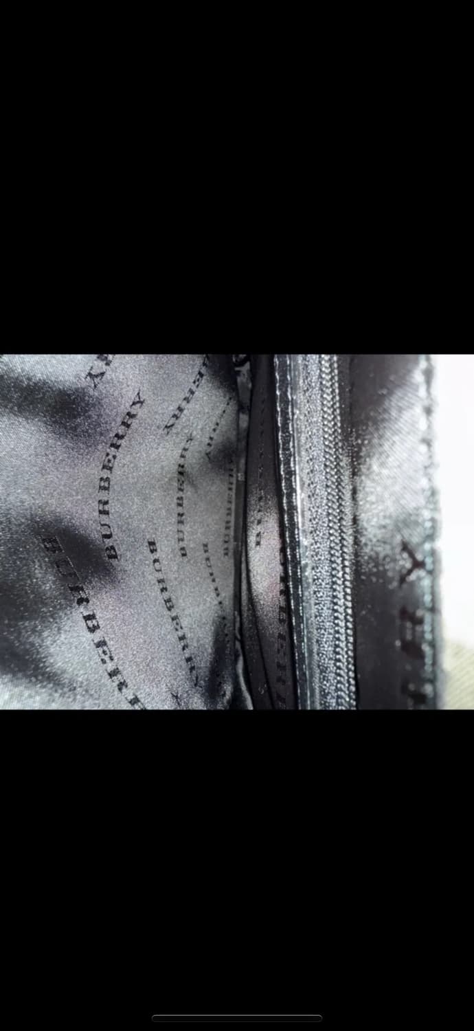 100프로 정품 버버리 체크 크로스백 상품이미지3