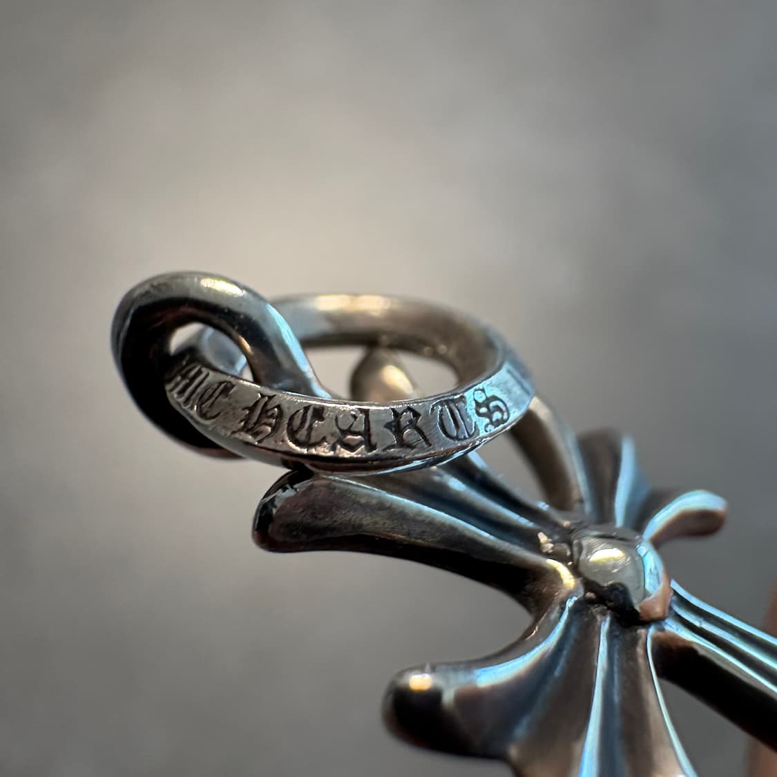 크롬하츠 타이니 크로스 펜던트 상품이미지5