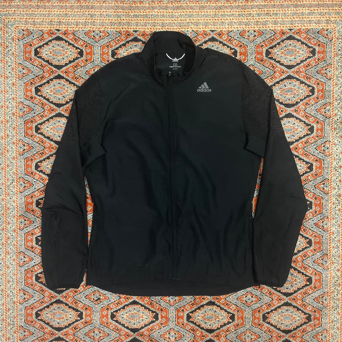 아디다스 삼각로고 러닝 블랙 경량자켓 남성105 상품이미지1