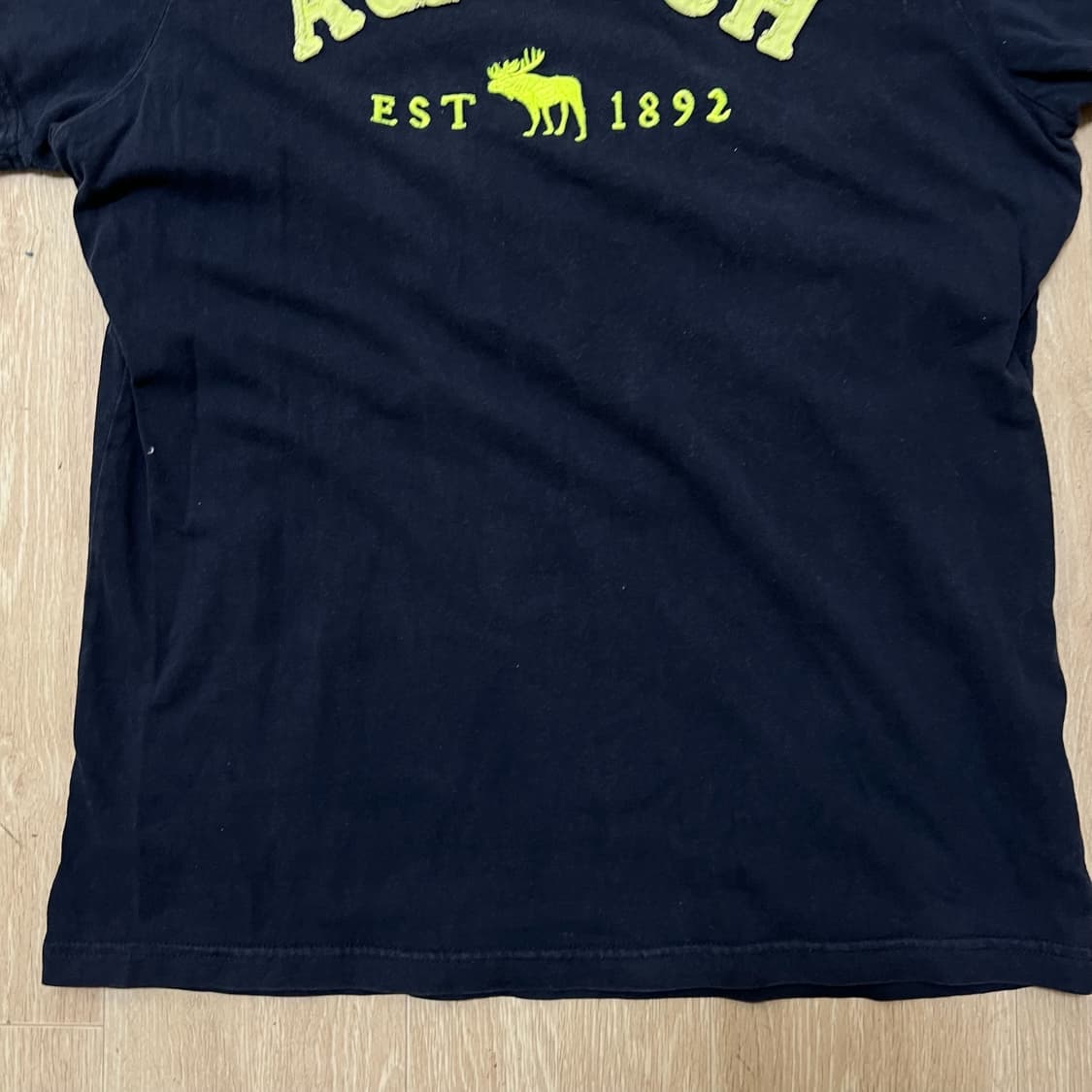 아베크롬비 빅로고 슬림핏 반팔티 XL/105  상품이미지3