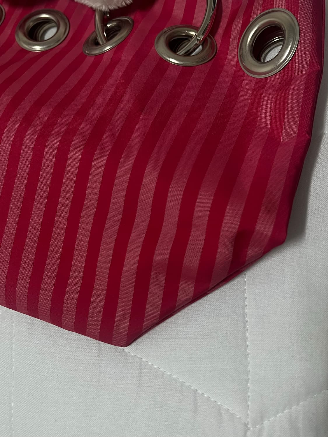 PIERCING TOTE BAG(PINK STRIPE) 상품이미지3