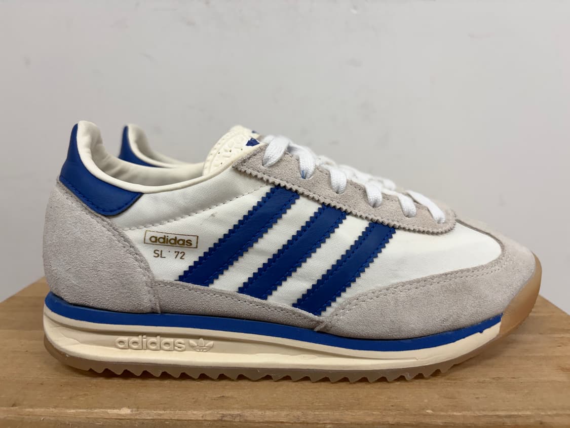 아디다스 여성 운동화 235 상품이미지1