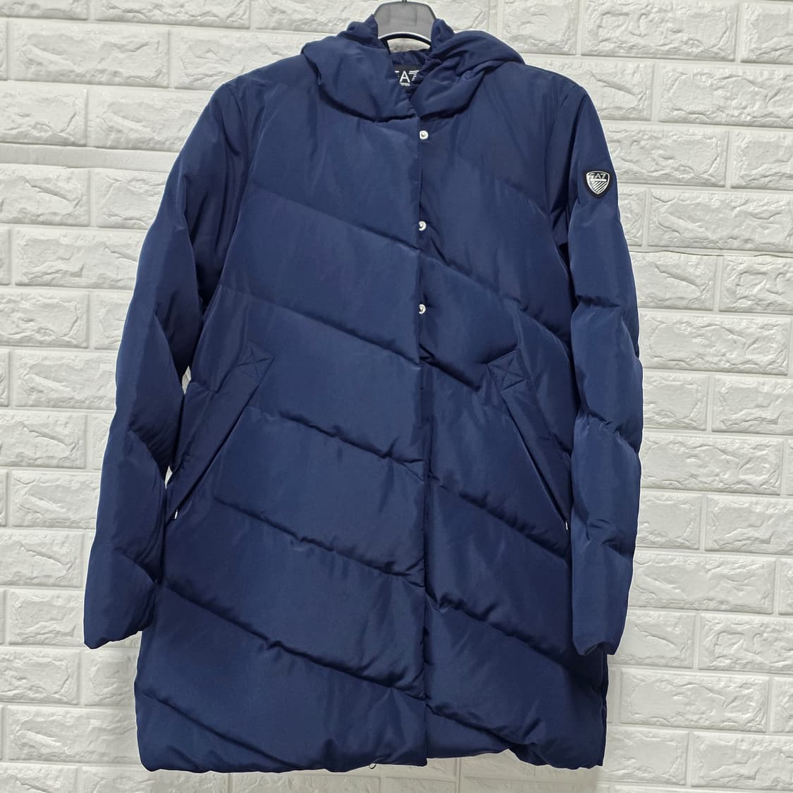 택포) 21s EA7 엠포리오 아르마니 여성 아르마딜로 코트 S 상품이미지1