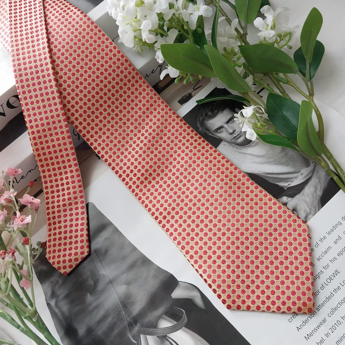 아쿠아스큐텀 실크 핑크 도트 넥타이 8.6cm A+등급 K1609
 상품이미지3