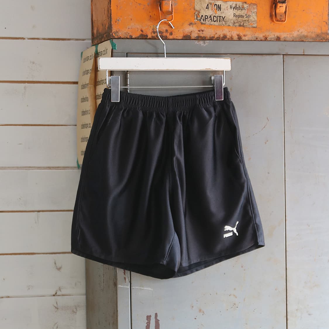 (착용컷) PUMA 트랙 쇼츠 (남성용 L) 상품이미지1