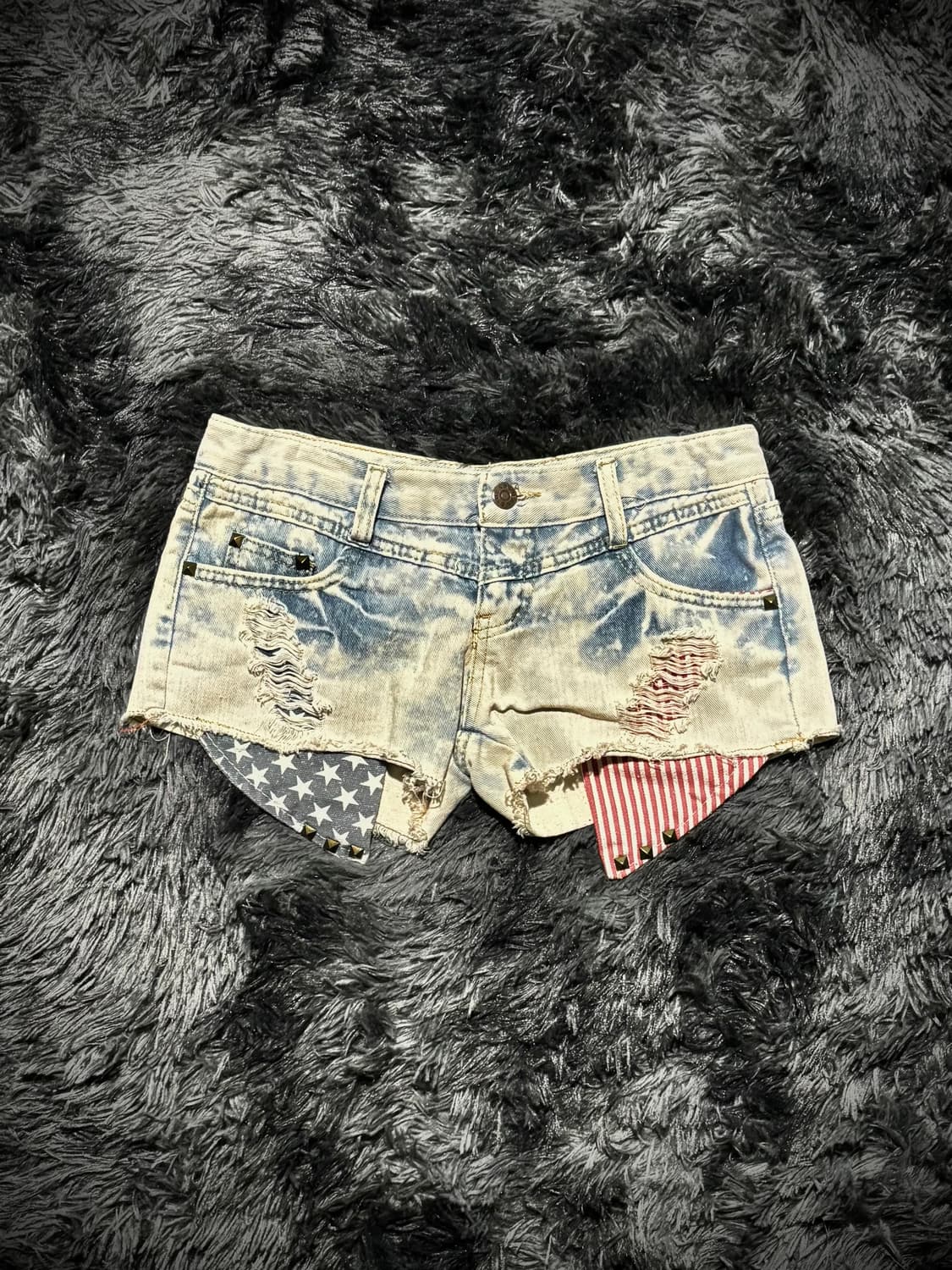 디스트로이드 아메리칸 플래그 패치 데님 숏팬츠 상품이미지1