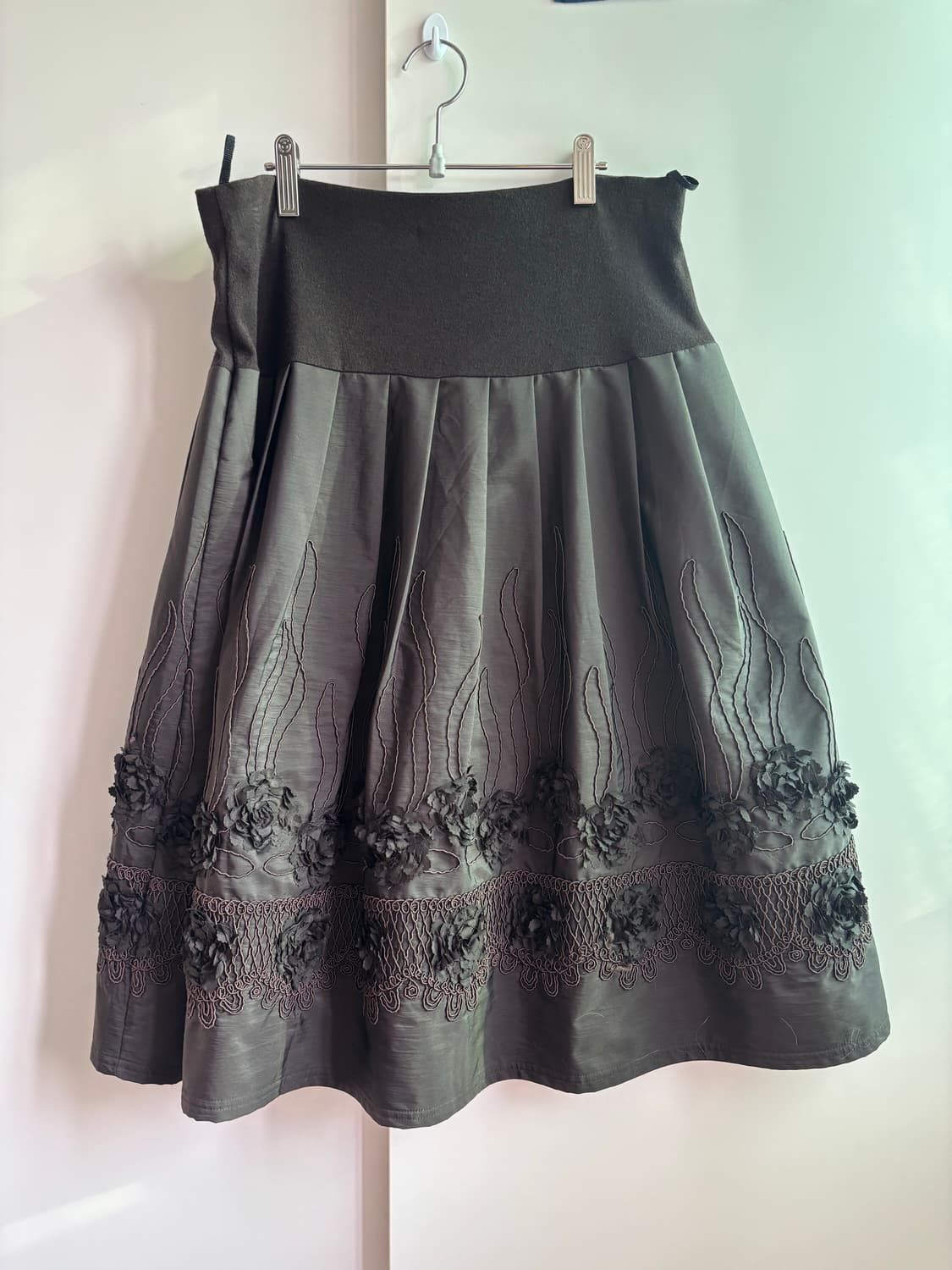 빈티지 블랙 꽃무늬 A라인 스커트 상품이미지1