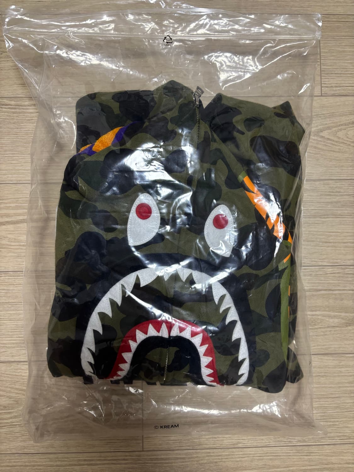 베이프 샤크 후드 집업 아미그린 L 상품이미지1