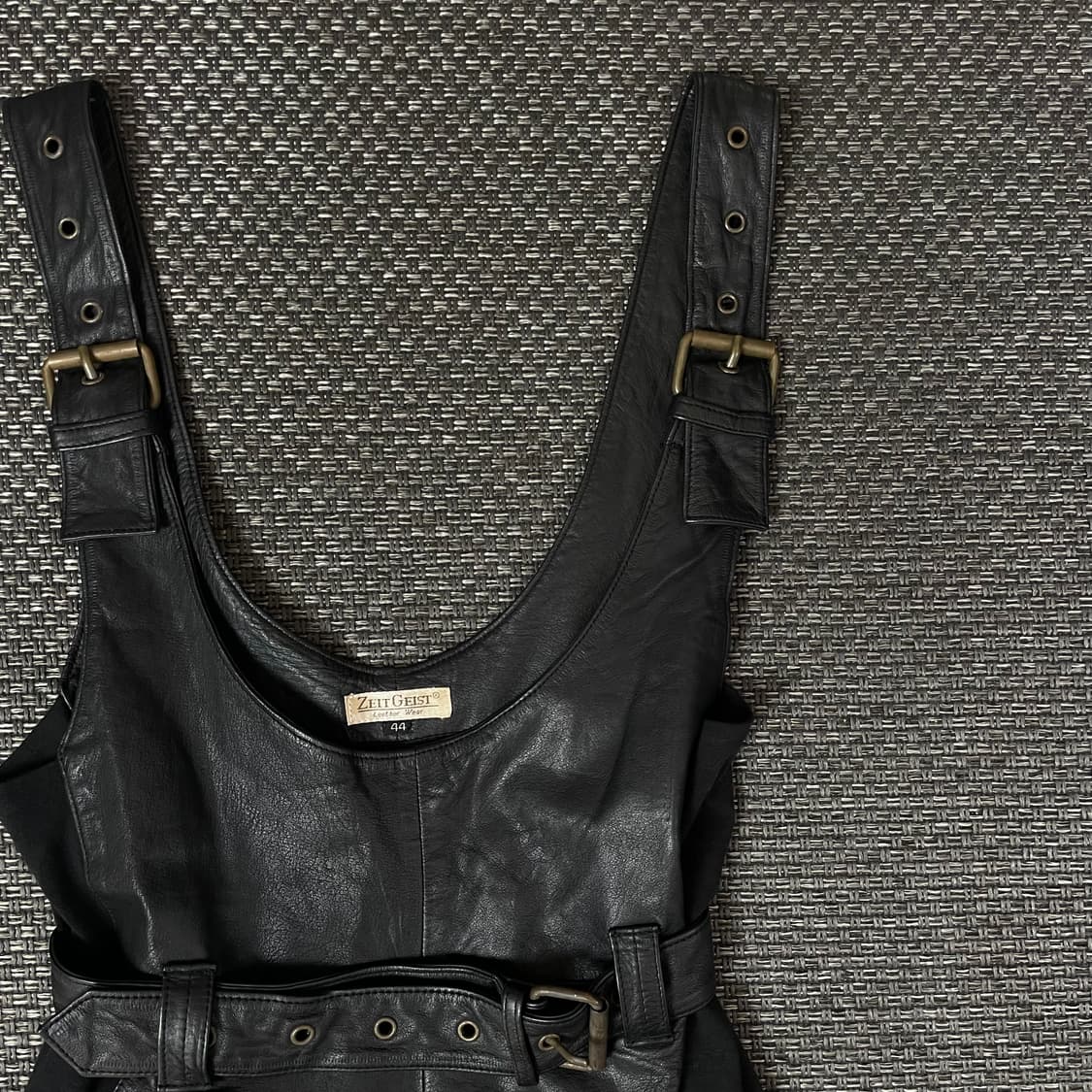 (32) ZEITGEIST 합성가죽 멜빵 숏 팬츠 44 상품이미지3