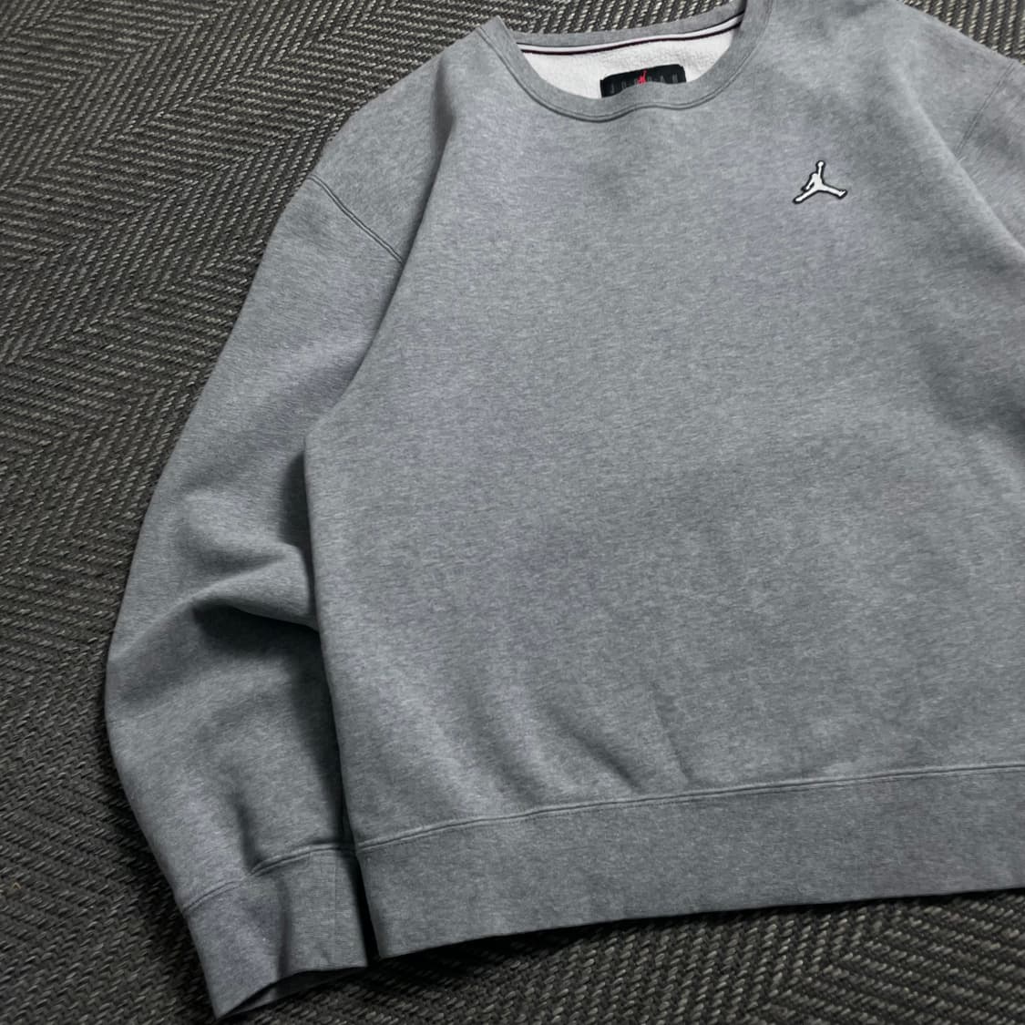 나이키 조던 에센셜 기모 스웻 맨투맨 그레이o 4751 상품이미지3