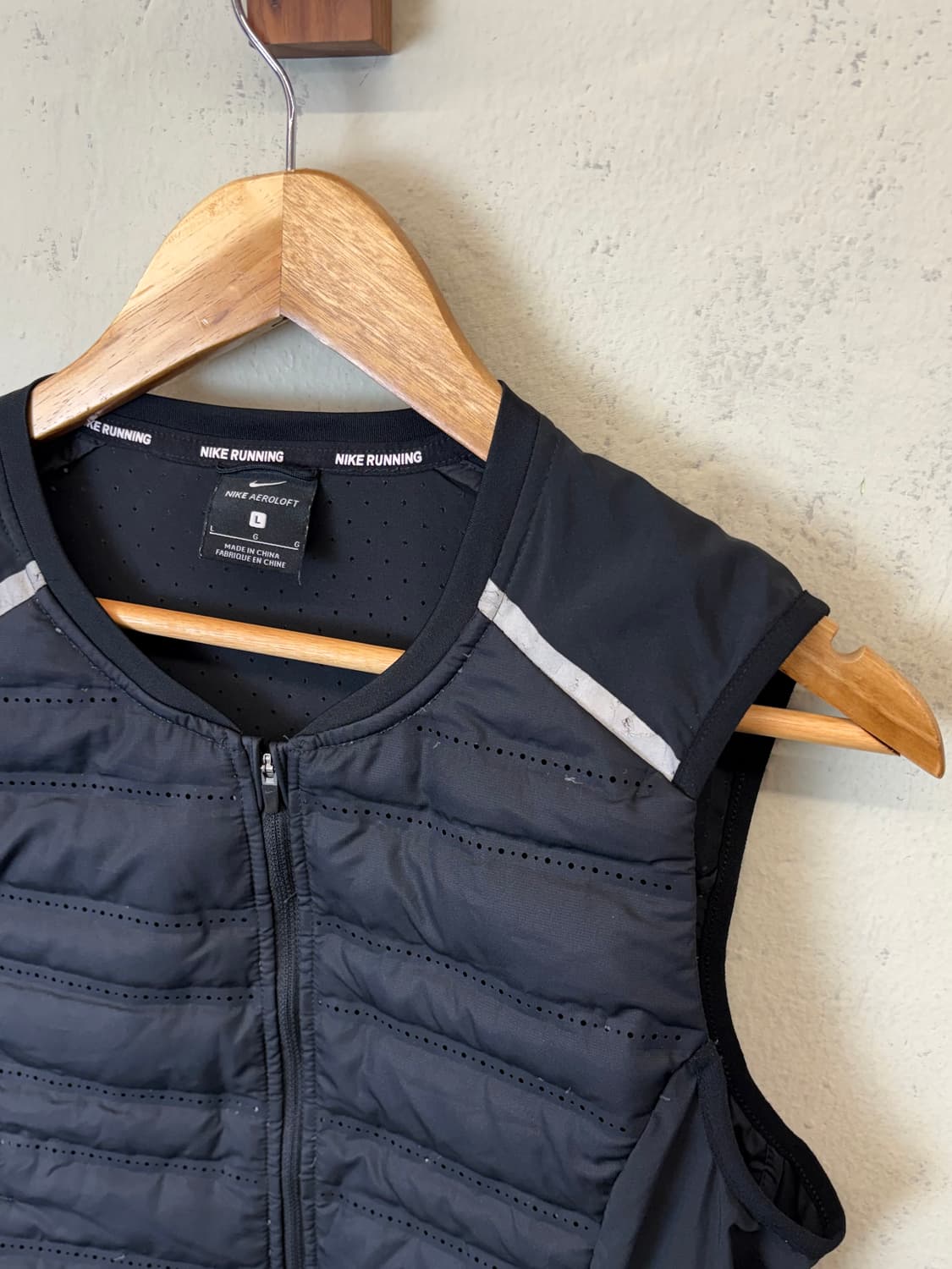 나이키 에어로로프트 러닝 베스트 상품이미지6