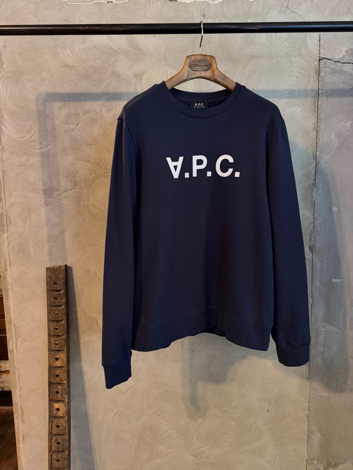 아페쎄 맨투맨 105 상품이미지1