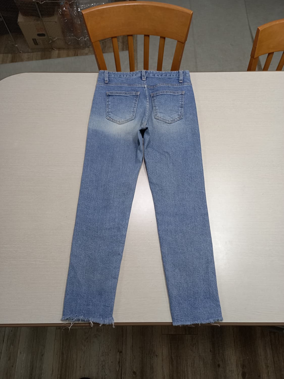 26 4SEASON Kor 데미지워싱 스판 슬림일자진 연청 26-614 상품이미지2