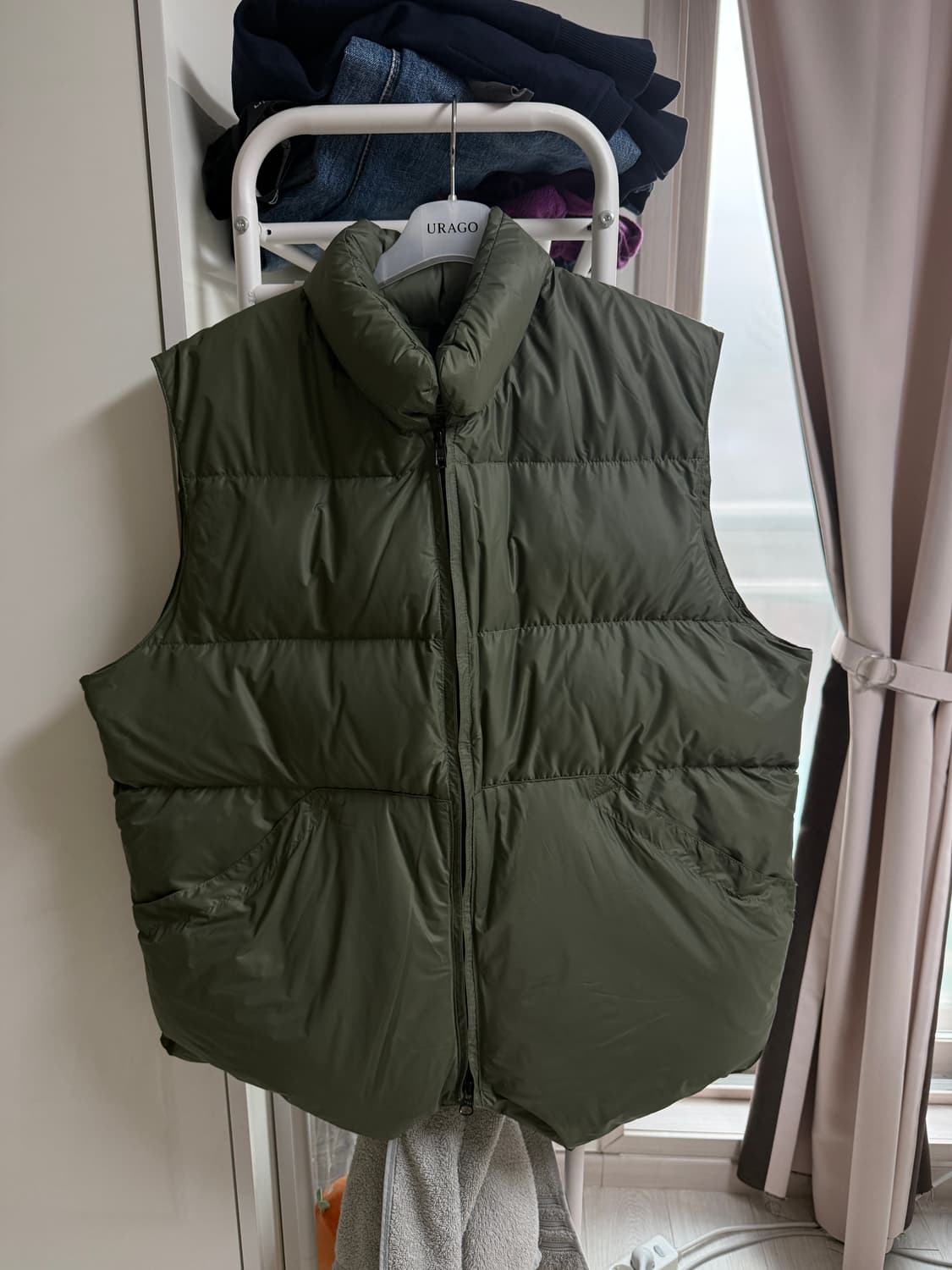 크레센트다운웍스 베스트 L사이즈 상품이미지1