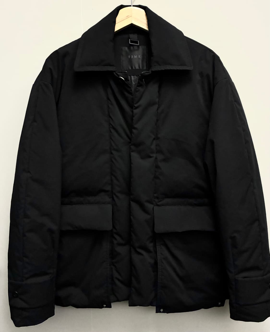 (L/100)TIME HOMME 타임옴므 미니멀 구스 다운 패딩 블랙 상품이미지9