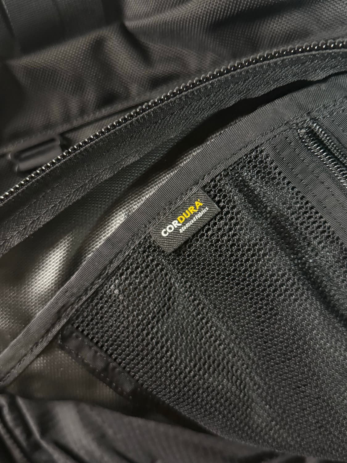 그레고리 데이팩 블랙발리스틱 상품이미지3