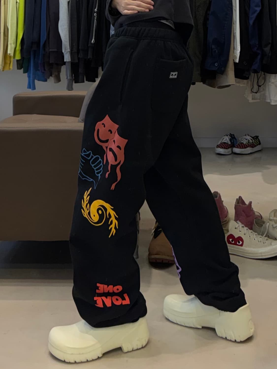 오베이 그래픽 트레이닝 조거팬츠 상품이미지7