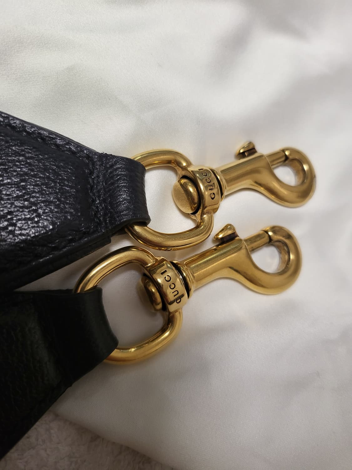 구찌 x 아디다스 메신저백 상품이미지4