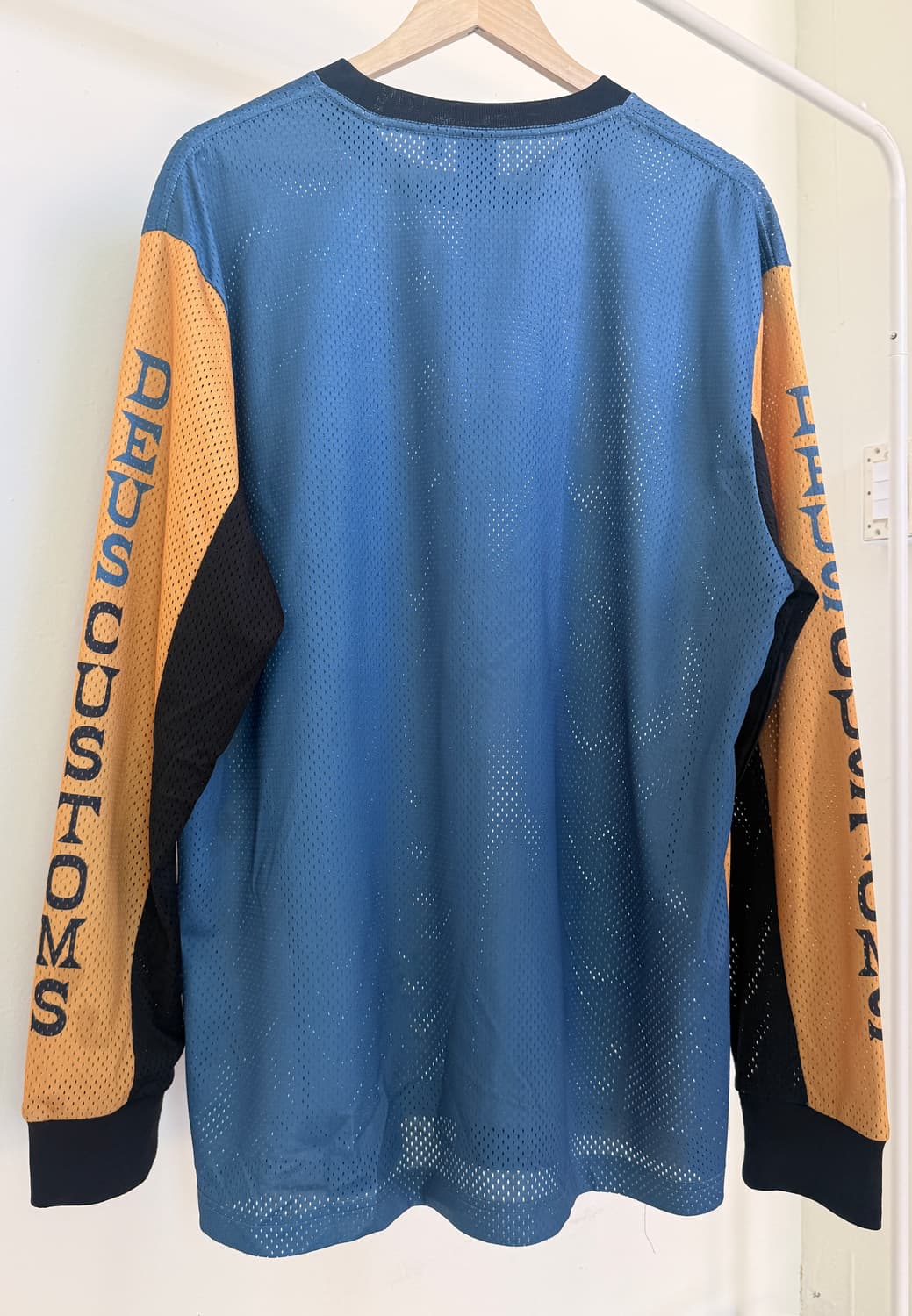 데우스 엑스 마키나(Deus Ex Machina) 피콕 모토 저지 상품이미지3