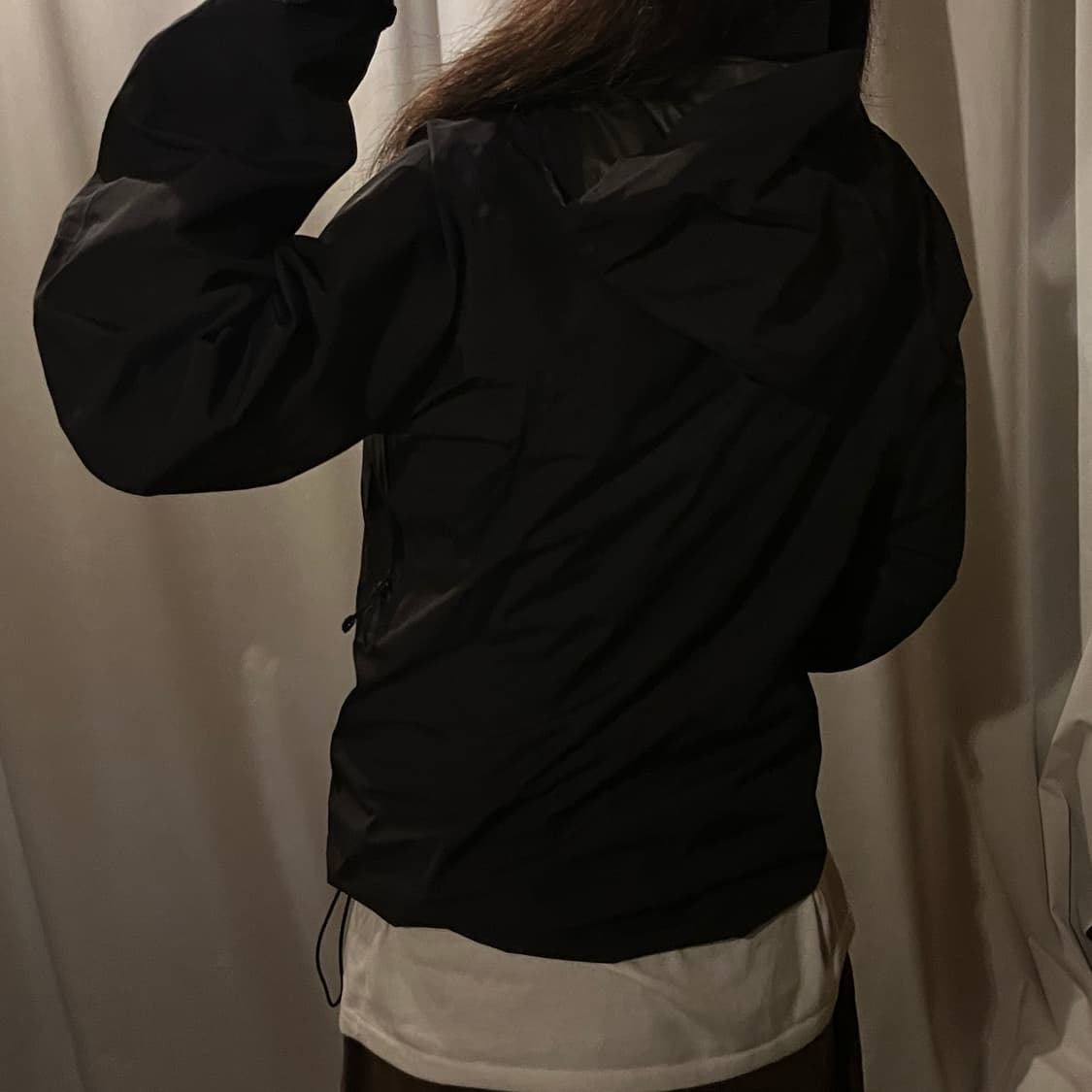 아크테릭스 고어텍스 팩라이트 쉘 여성 자켓 블랙 상품이미지3