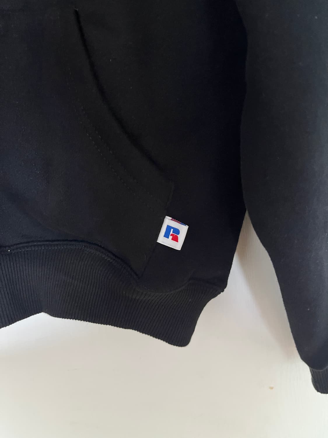 러셀 후드티 블랙 상품이미지2