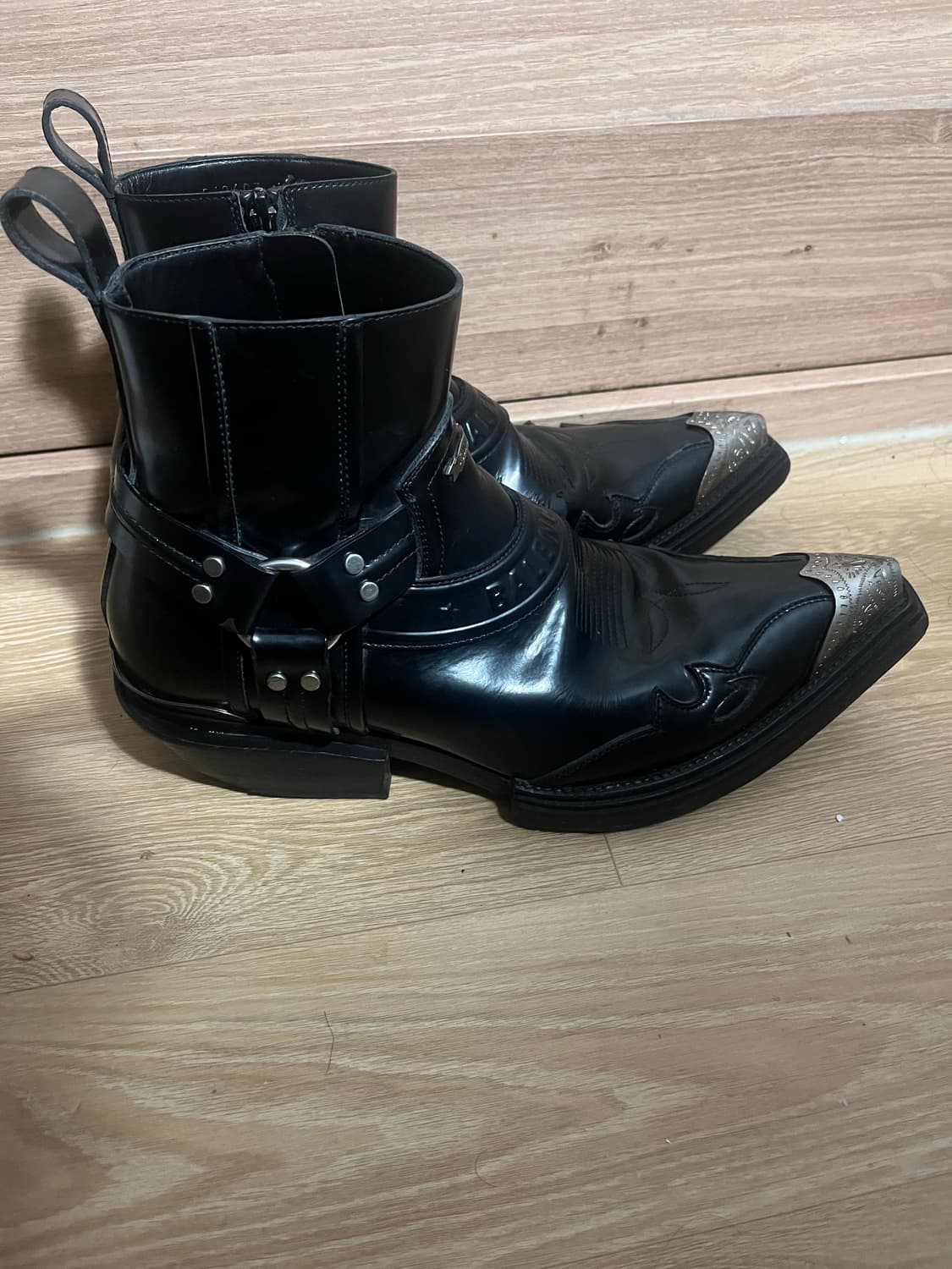 발렌시아가 산티아고 하네스 부츠 상품이미지3