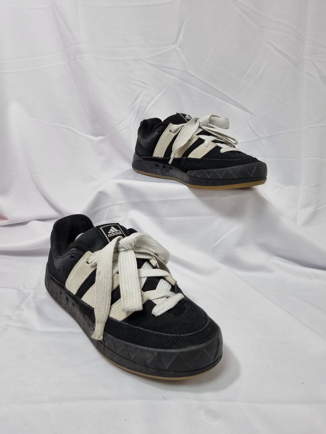 250 아디다스 아디매틱 코어 블랙 크리스탈 스니커즈 상품이미지4