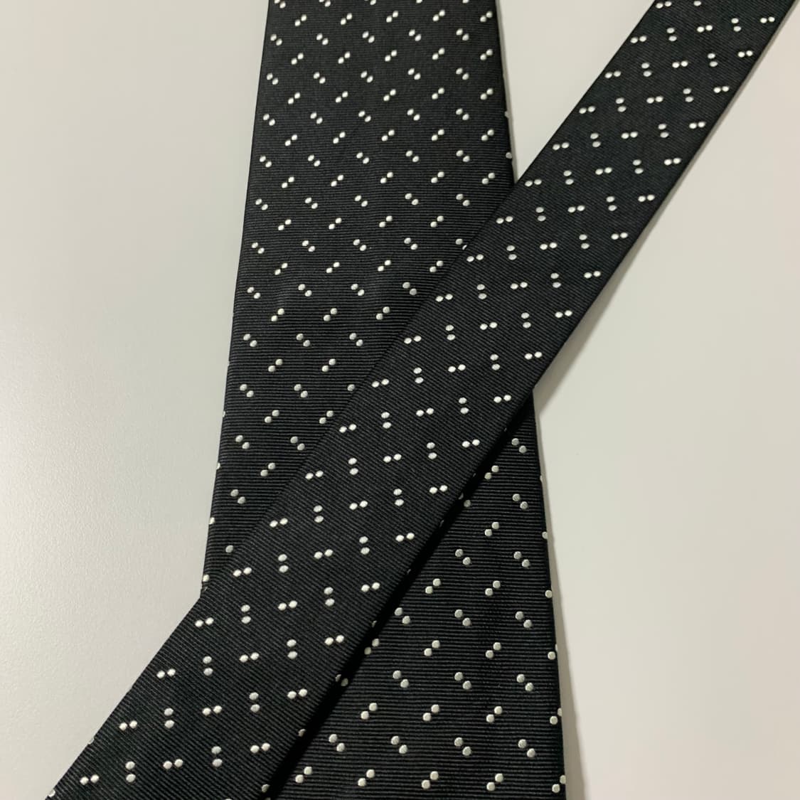 폴스미스(Paul smith) 블랙 도트넥타이 명품 A+등급 9.7cm 상품이미지3