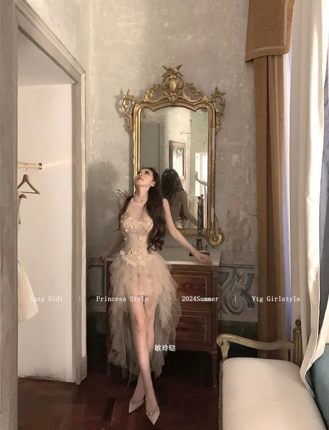 Lady DiDi 플로러 드레이프 홀터넥 스커트 셋업 M 상품이미지9