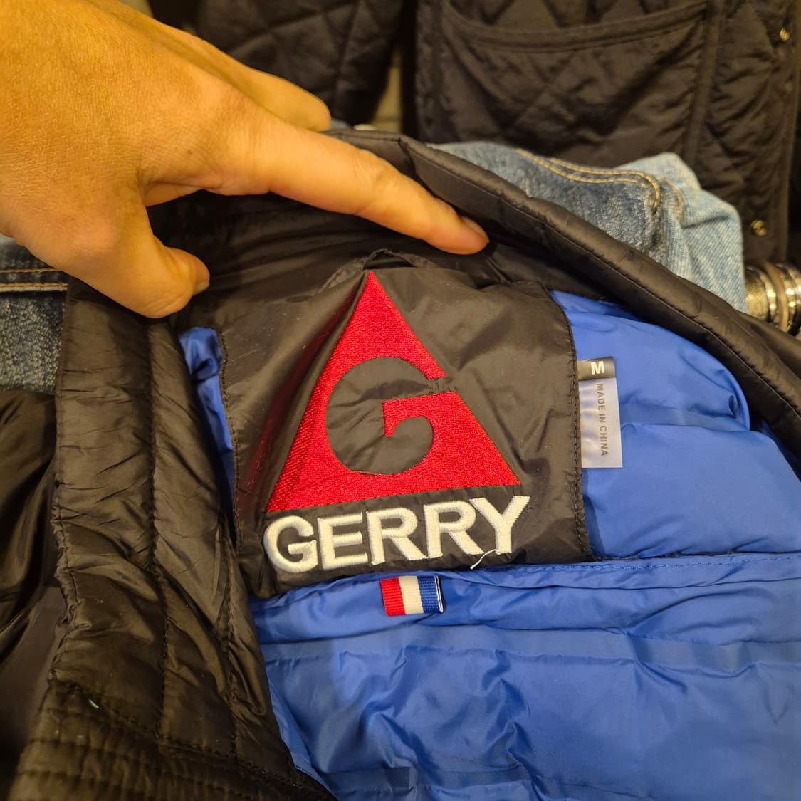 M~L 네이비 오리털 경량패딩  상품이미지3