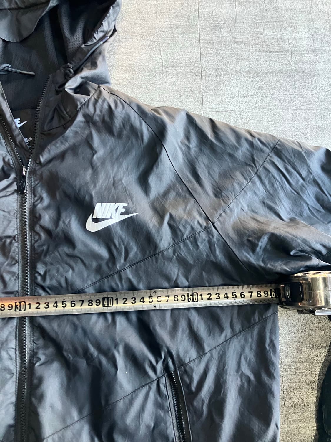 Nike 나이키 nsw가슴로고  윈드스토퍼 후디바람막이 상품이미지2