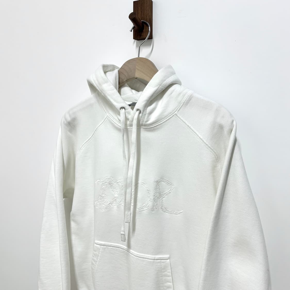 디올 피터도이그 후드티 상품이미지3