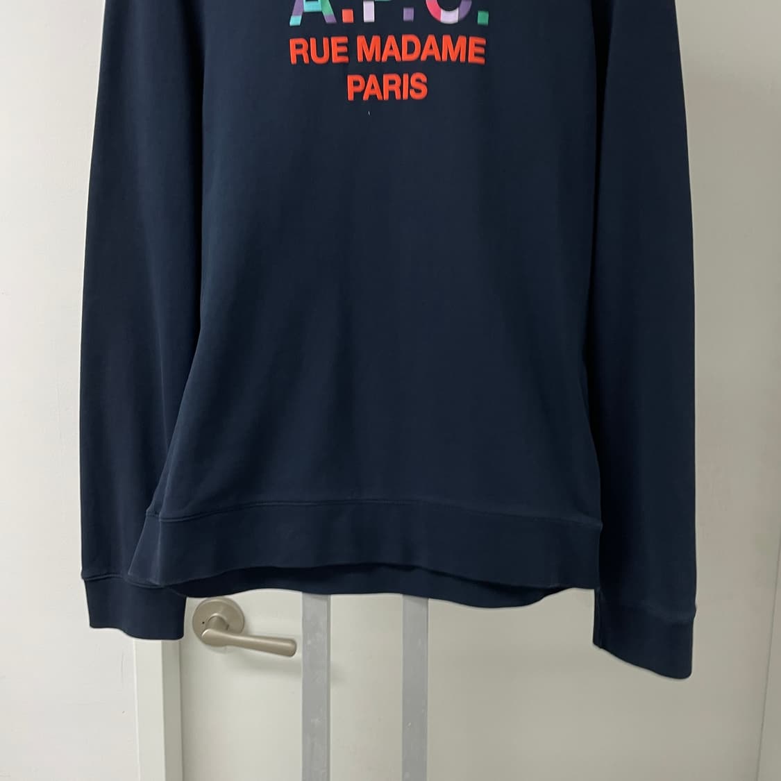 APC 아페쎄 네이비 맨투맨 XL 상품이미지3