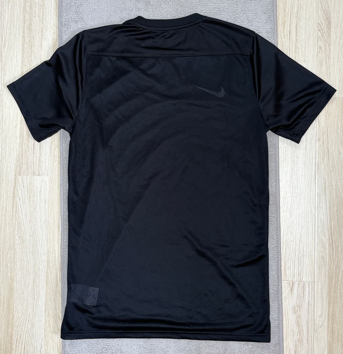 [S급] 나이키 드라이핏 검정 반팔 티셔츠 M 상품이미지2