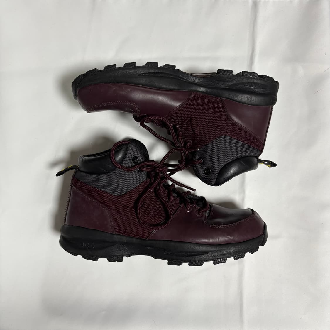 Nike ACG 트레킹화 버건디 상품이미지2