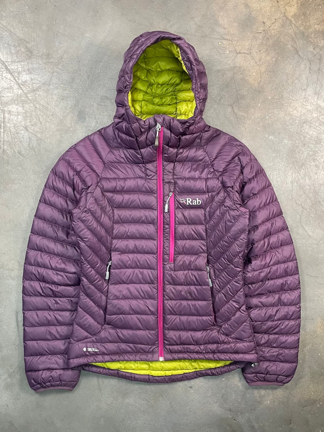 RAB 마이크로라이트 후디드 경량 패딩 상품이미지1