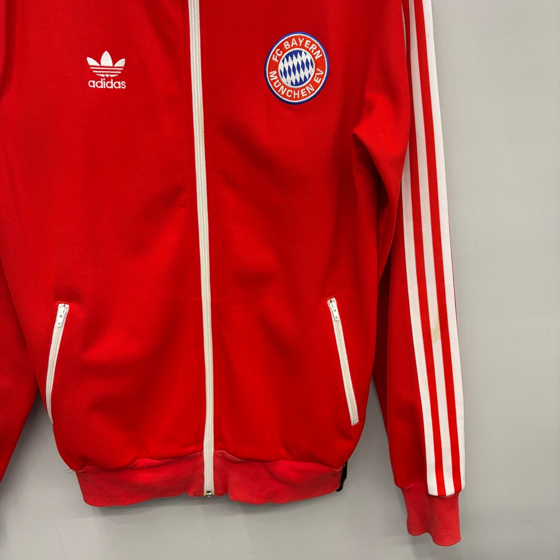 아디다스 바이에른뮌헨 레드 트랙탑 져지 XL 상품이미지3
