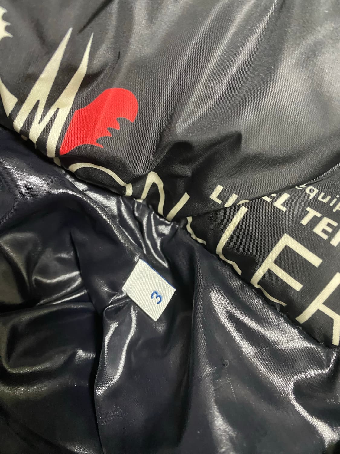 백화점판 정품 몽클레어 패딩 쿨거시 에누리 가능 상품이미지4