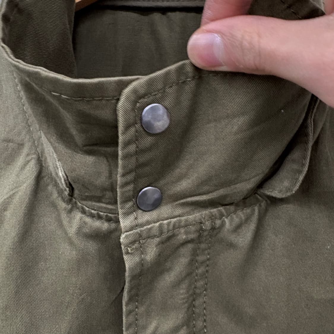 빔즈 카키색 봄버 자켓 여성 M 상품이미지3