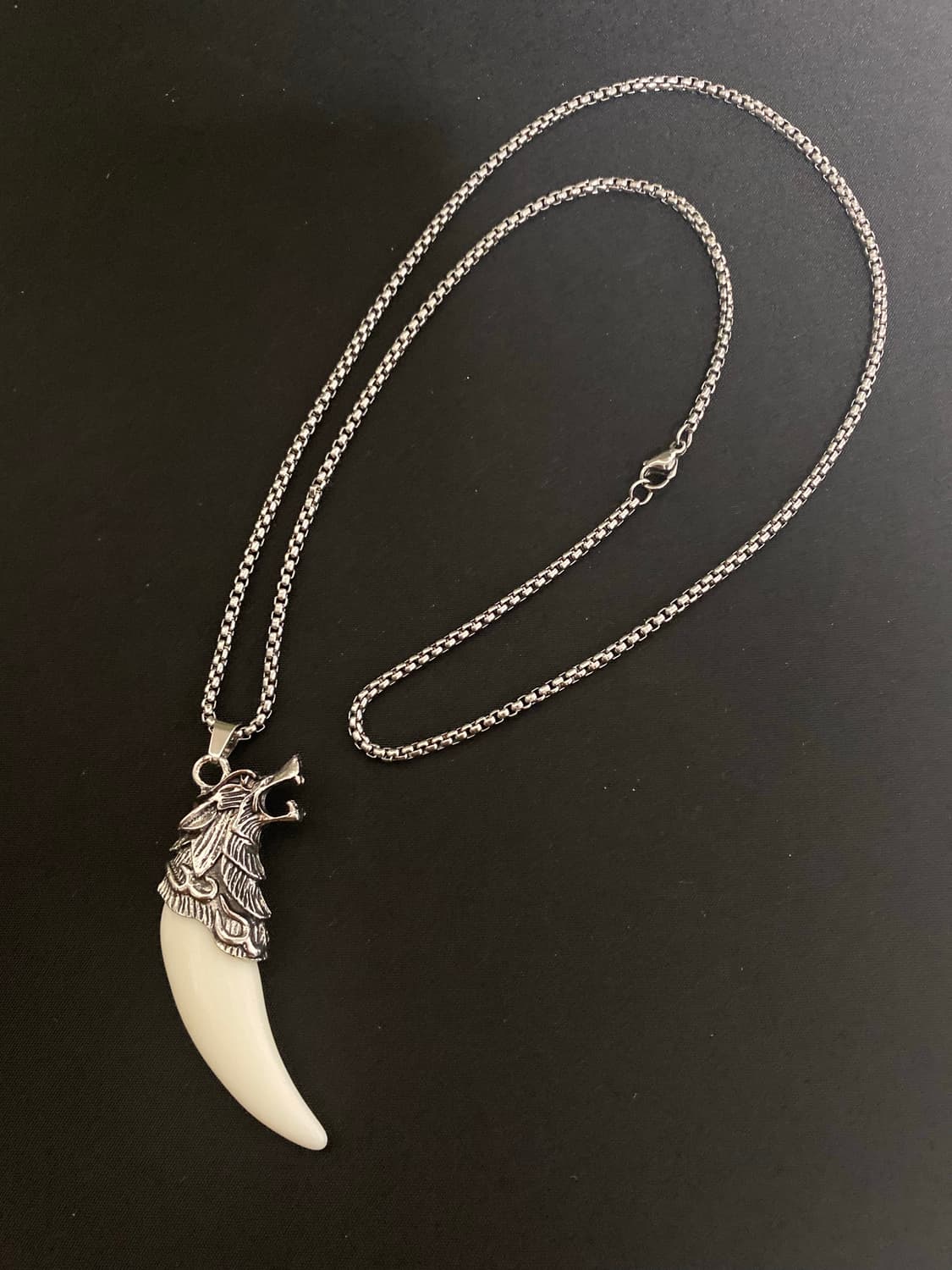 화이트 송곳 팬던트 목걸이 상품이미지1