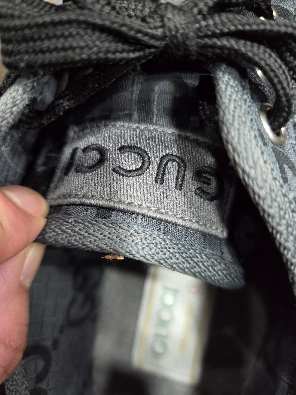 구찌 1997 모노그램 스니커즈 상품이미지2